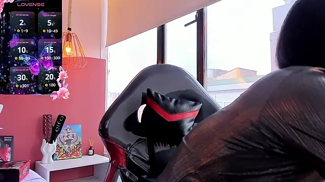 Valkiria wine online show from 11, 4, 2026