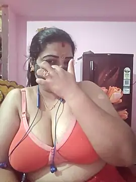 Snapshot of tamil_lathikaaa chatting on 1, 5, 2026 tamil lathikaaa online show from 1, 5, 2026