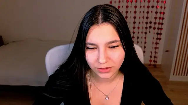 Snapshot of Ari_Grend chatting on 27, 2, 2026 Ari Grend online show from 27, 2, 2026