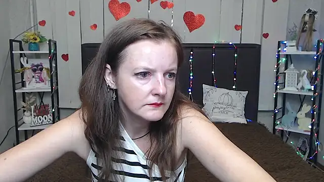 Snapshot of MeganPirs chatting on 12, 7, 2026 MeganPirs online show from 12, 7, 2026