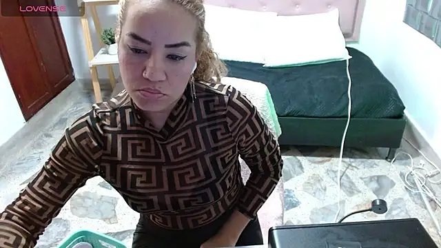 Snapshot of Brenda__222 chatting on 26, 2, 2026 Brenda 222 online show from 26, 2, 2026