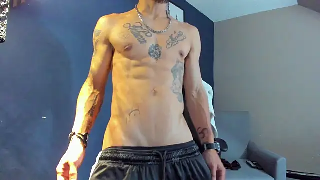 DanteLuxx online show from 4, 3, 2026