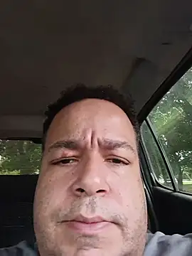 UrsoBissexualPauGrosso online show from 9, 4, 2026