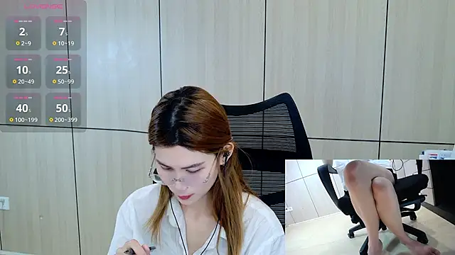Snapshot of zhen-68 chatting on 22, 4, 2026 zhen-68 online show from 22, 4, 2026