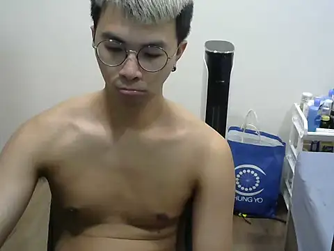 silverwolfwoof online show from 8, 5, 2026