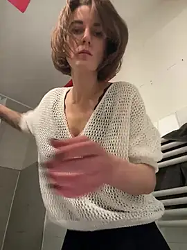 Kamorana online show from 11, 4, 2026