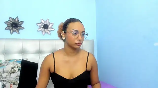 Saray sexylove online show from 18, 4, 2026