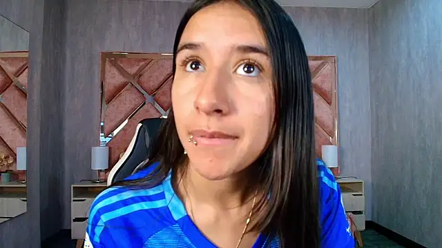 LilyRossi  online show from 21, 5, 2026