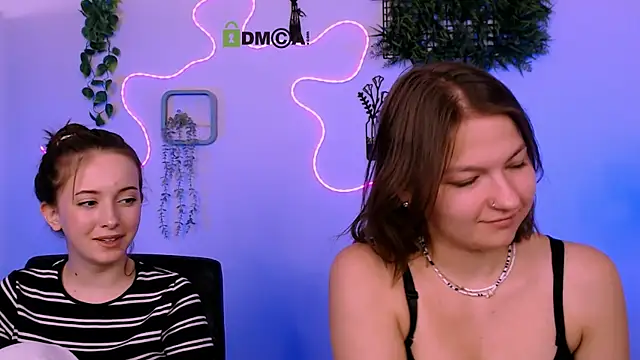 Snapshot of chloe_ley chatting on 28, 7, 2026 chloe ley online show from 28, 7, 2026
