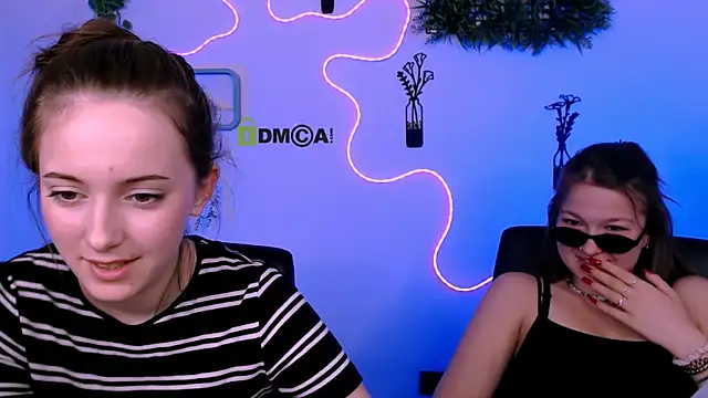Snapshot of chloe_ley chatting on 28, 7, 2026 chloe ley online show from 28, 7, 2026