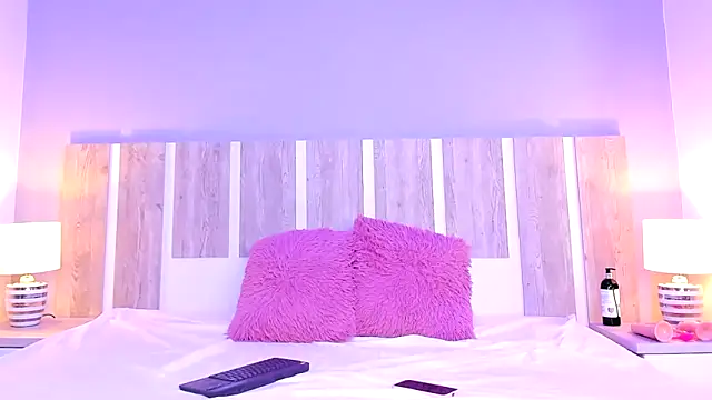 EmilySearss online show from 26, 3, 2026