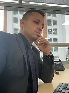 Snapshot of Andresrossi1 chatting on 26, 2, 2026 Andresrossi1 online show from 26, 2, 2026