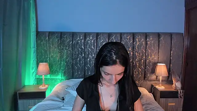 Samantha Velle online show from 17, 3, 2026