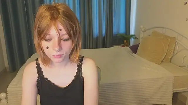 Snapshot of MollySally chatting on 22, 7, 2026 MollySally online show from 22, 7, 2026