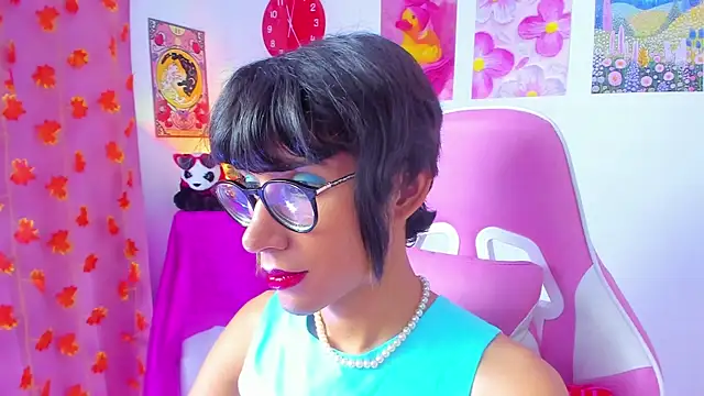 Madeline 21 online show from 16, 3, 2026