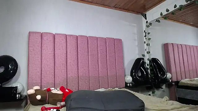 SaraLjordad online show from 28, 4, 2026