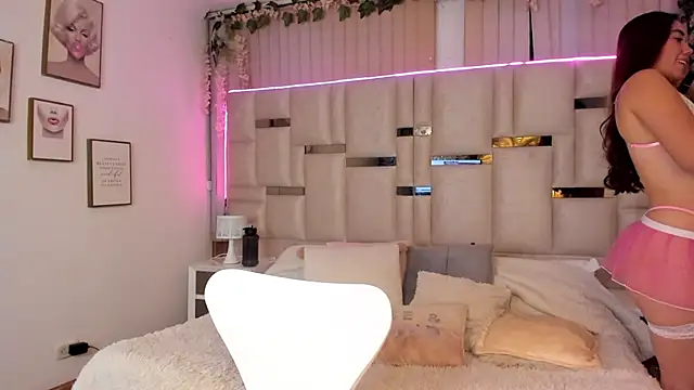 Snapshot of Hanna_klover chatting on 28, 2, 2026 Hanna klover online show from 28, 2, 2026