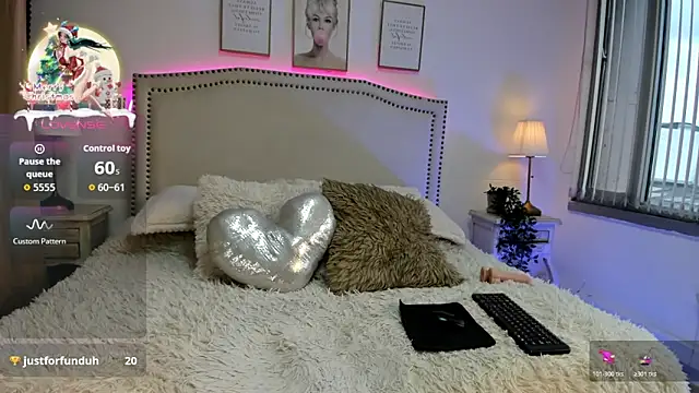 Snapshot of Hanna_klover chatting on 19, 5, 2026 Hanna klover online show from 19, 5, 2026