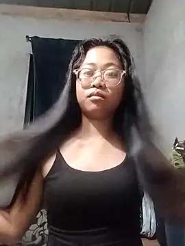 Snapshot of angelpinay44 chatting on 6, 4, 2026 angelpinay44 online show from 6, 4, 2026