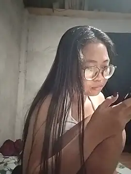 Snapshot of angelpinay44 chatting on 22, 7, 2026 angelpinay44 online show from 22, 7, 2026