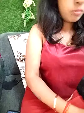 Tinaa baby online show from 6, 4, 2026