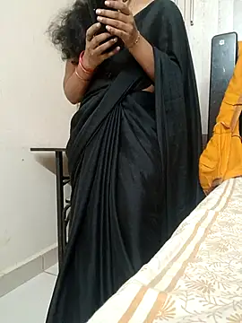 Snapshot of AnushaTelugu chatting on 19, 4, 2026 AnushaTelugu online show from 19, 4, 2026