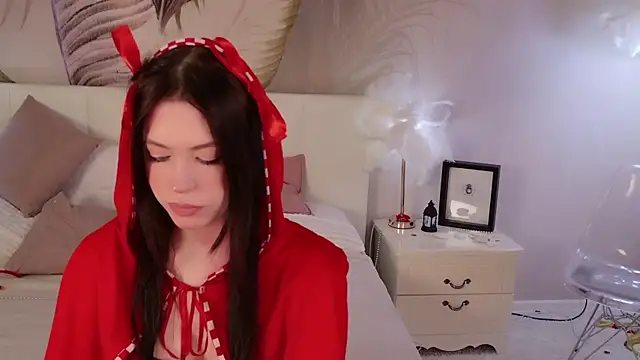 lizzy wells online show from 6, 3, 2026