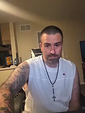 Biggbaddwulf7 online show from 7, 5, 2026