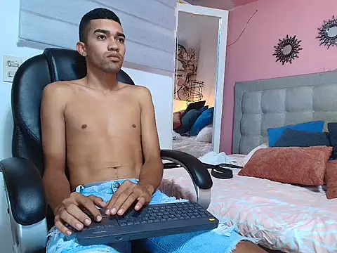 Snapshot of mauricio_smiith chatting on 28, 2, 2026 mauricio smiith online show from 28, 2, 2026