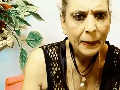Snapshot of Hot_queen58 chatting on 24, 5, 2026 Hot queen58 online show from 24, 5, 2026