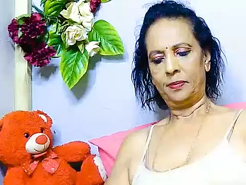 Snapshot of Hot_queen58 chatting on 31, 5, 2026 Hot queen58 online show from 31, 5, 2026