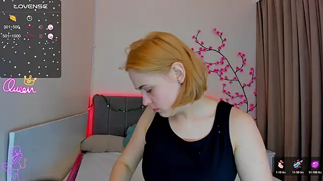 Snapshot of DellaRows chatting on 6, 5, 2026 DellaRows online show from 6, 5, 2026