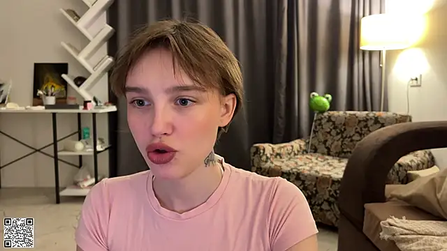 Lolatatee online show from 30, 6, 2026