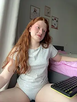 Snapshot of gingerlatte chatting on 12, 5, 2026 gingerlatte online show from 12, 5, 2026