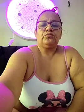 Snapshot of Roxy_77 chatting on 2, 3, 2026 Roxy 77 online show from 2, 3, 2026