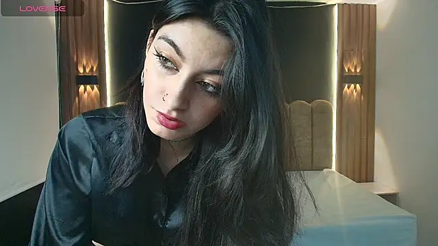 AmbarLee  online show from 19, 3, 2026