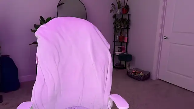 Snapshot of nickysel chatting on 3, 3, 2026 nickysel online show from 3, 3, 2026