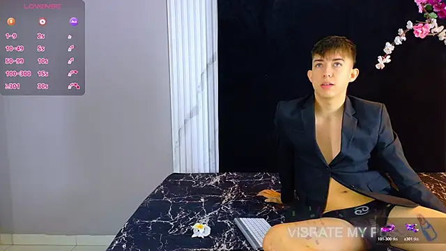 Snapshot of Danteandviolete_cr chatting on 3, 6, 2026 Danteandviolete cr online show from 3, 6, 2026