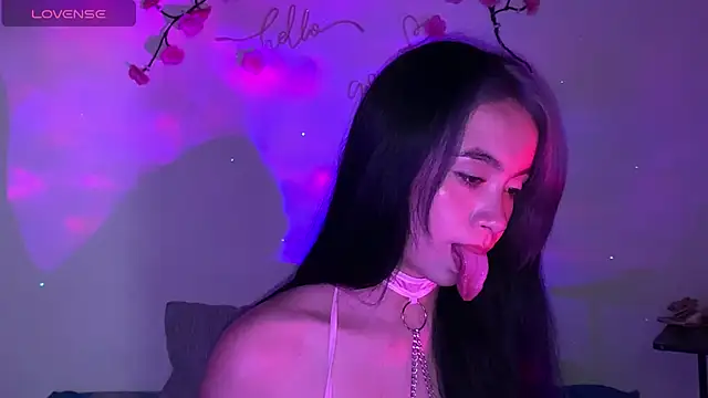 sweet molly420 online show from 15, 5, 2026