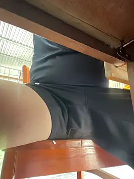 hoang15075 online show from 2, 4, 2026