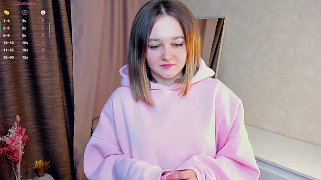 Snapshot of DesireeGoss chatting on 1, 3, 2026 DesireeGoss online show from 1, 3, 2026