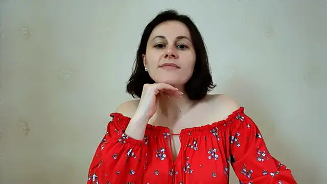 Snapshot of Inessa_beauty chatting on 26, 4, 2026 Inessa beauty online show from 26, 4, 2026