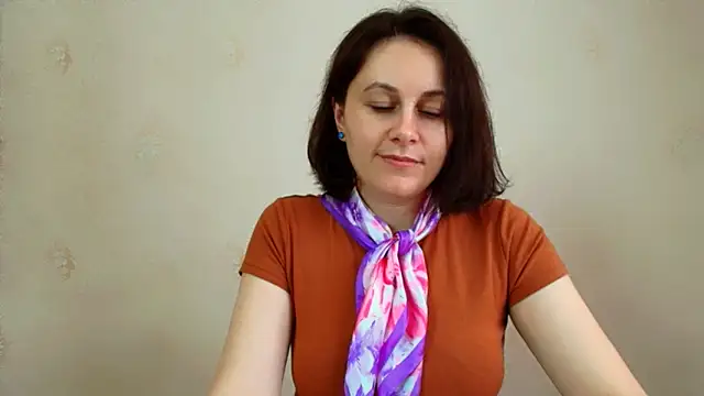Snapshot of Inessa_beauty chatting on 10, 5, 2026 Inessa beauty online show from 10, 5, 2026
