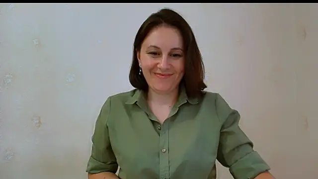 Snapshot of Inessa_beauty chatting on 8, 7, 2026 Inessa beauty online show from 8, 7, 2026