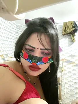 Snapshot of Beauty-3 chatting on 6, 5, 2026 Beauty-3 online show from 6, 5, 2026