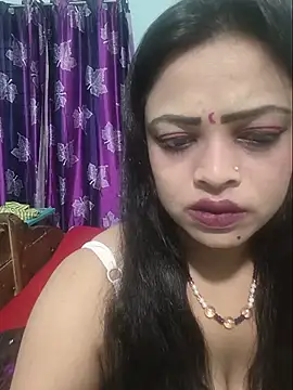 Snapshot of Beauty-3 chatting on 21, 5, 2026 Beauty-3 online show from 21, 5, 2026