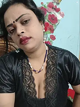 Snapshot of Beauty-3 chatting on 5, 7, 2026 Beauty-3 online show from 5, 7, 2026