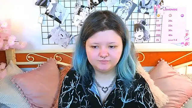 Snapshot of Lunaar_ chatting on 19, 5, 2026 Lunaar online show from 19, 5, 2026