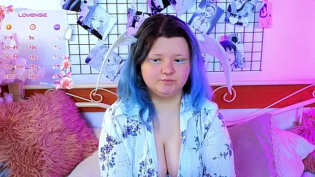 Snapshot of Lunaar_ chatting on 25, 5, 2026 Lunaar online show from 25, 5, 2026