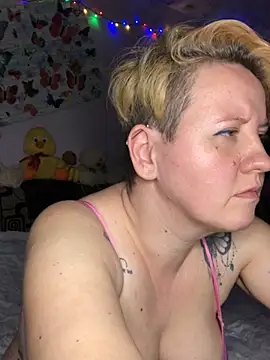 Snapshot of SofiaAmour chatting on 7, 4, 2026 SofiaAmour online show from 7, 4, 2026